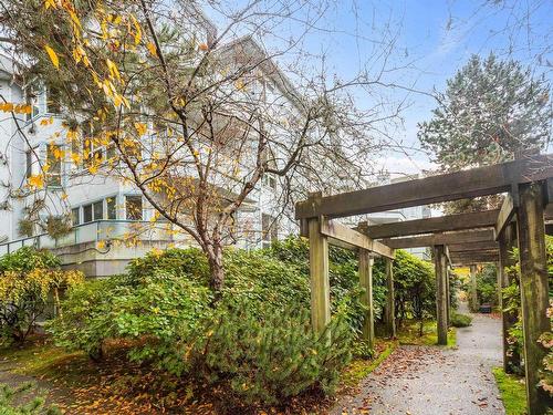 305 8680 Lansdowne Road, Richmond, BC 