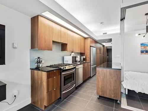 501 33 W Pender Street, Vancouver, BC 