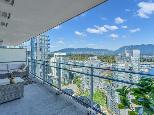 2302 1499 W Pender Street, Vancouver, BC 