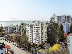 203 1412 ESQUIMALT AVENUE  West Vancouver, BC V7T 1K7