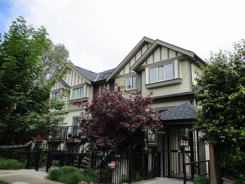 6 4033 Dominion Street, Burnaby, BC 