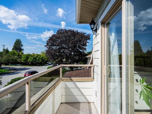 266 W 17Th Street, North Vancouver, BC 