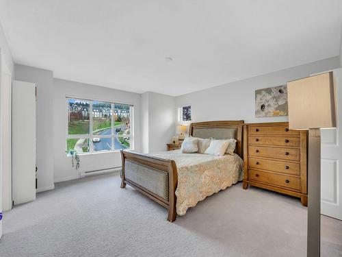 22 3500 Burke Village Promenade, Coquitlam, BC 