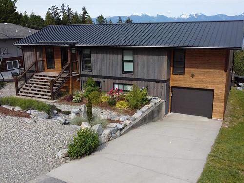 622 North Fletcher Road, Gibsons, BC 