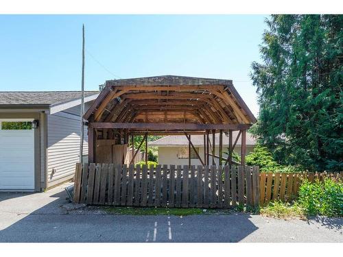 1483 Fulton Avenue, West Vancouver, BC 