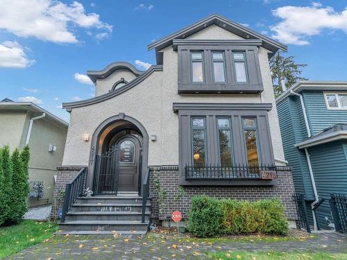 4217 W 16Th Avenue, Vancouver, BC 