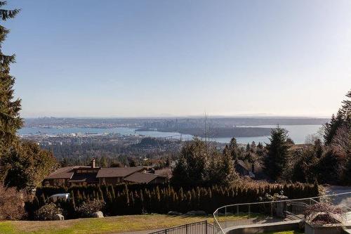 1167 Eyremount Drive, West Vancouver, BC 