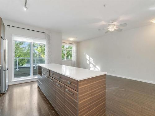 41 6965 Hastings Street, Burnaby, BC 