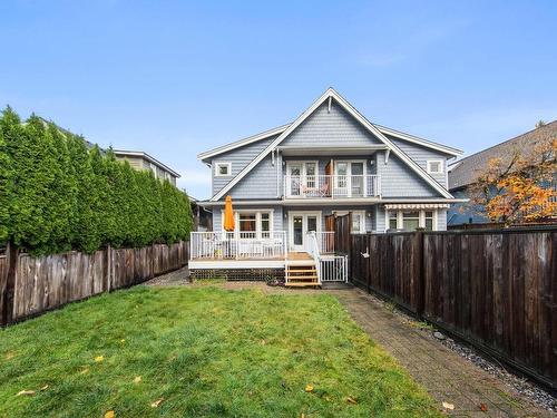 351 E 9Th Street, North Vancouver, BC 