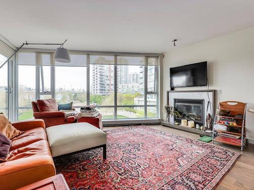 503 8 Smithe Mews, Vancouver, BC 