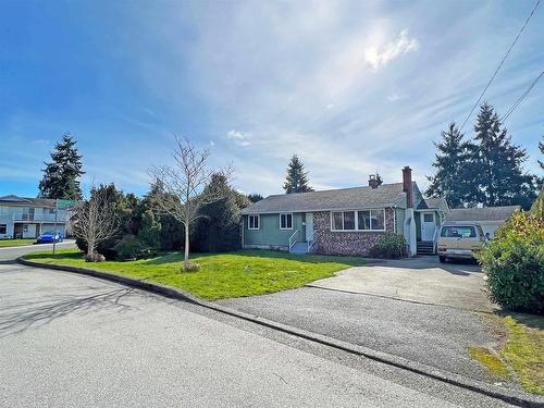 8520 Robinson Road, Richmond, BC 