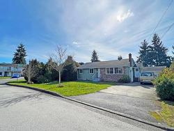 8520 ROBINSON ROAD  Richmond, BC V6Y 1B5