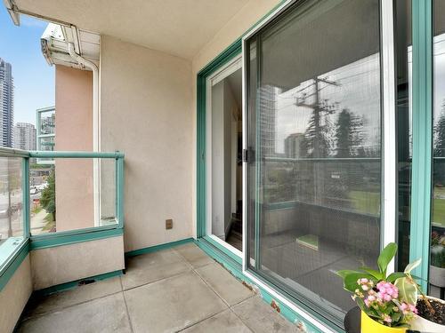 404W 3061 Glen Drive, Coquitlam, BC 