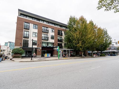 315 111 E 3Rd Street, North Vancouver, BC 