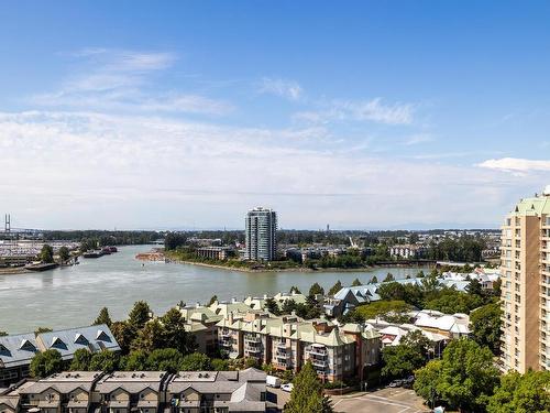 1502 988 Quayside Drive, New Westminster, BC 