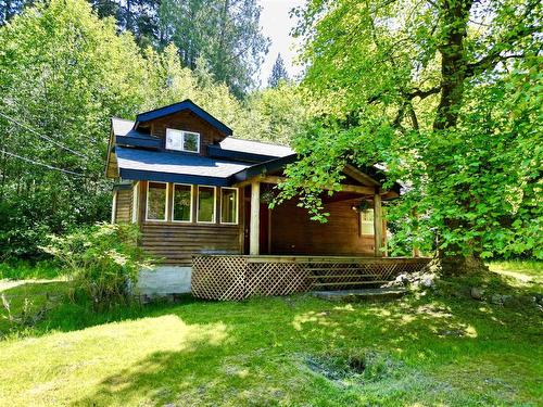 722 West Bay Road, Gambier Island, BC 