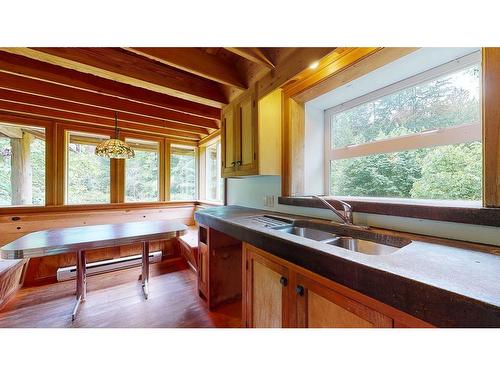 722 West Bay Road, Gambier Island, BC 