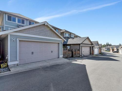 10571 Robertson Street, Maple Ridge, BC 