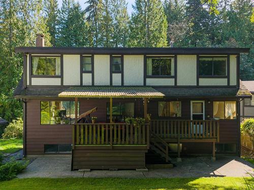 864 Wellington Drive, North Vancouver, BC 