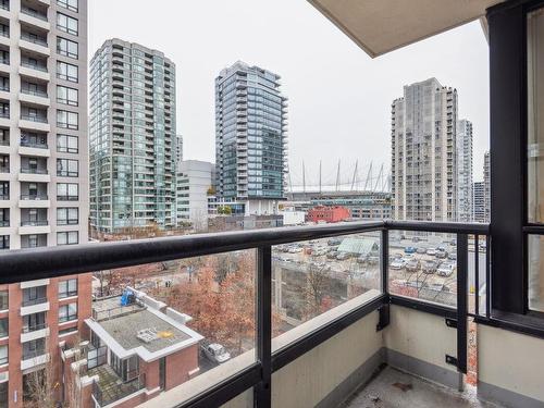 904 977 Mainland Street, Vancouver, BC 