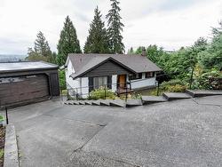 3089 LAZY A STREET  Coquitlam, BC V3C 3N8