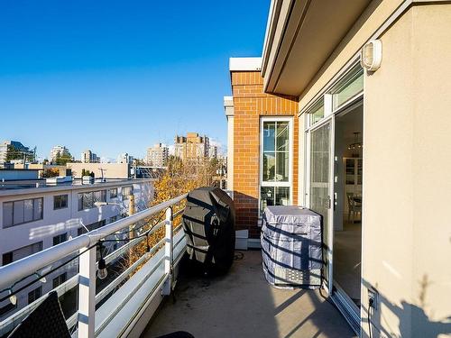 402 2105 W 42Nd Avenue, Vancouver, BC 