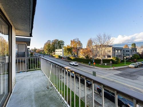 303 2040 Cornwall Avenue, Vancouver, BC 