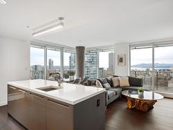 4102 777 RICHARDS STREET  Vancouver, BC V6B 0M6