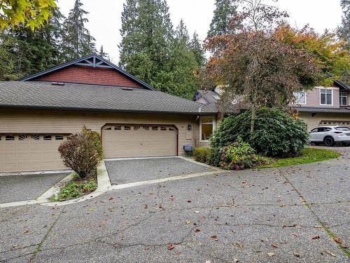 1053 Strathaven Drive, North Vancouver, BC 