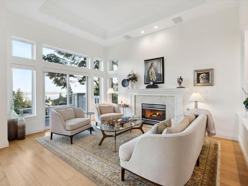 4948 Edendale Lane, West Vancouver, BC 