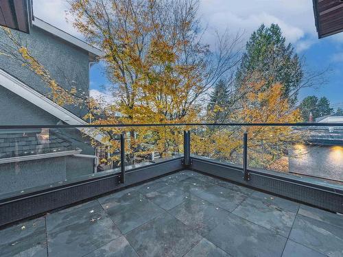 4473 5Th Avenue W, Vancouver, BC 