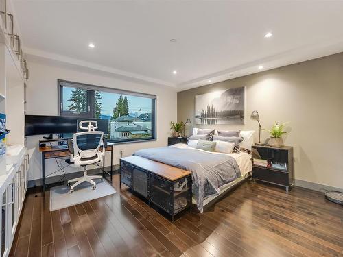 4473 W 5Th Avenue, Vancouver, BC 