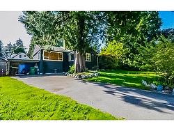 3129 PRINCESS AVENUE  North Vancouver, BC V7N 2E3