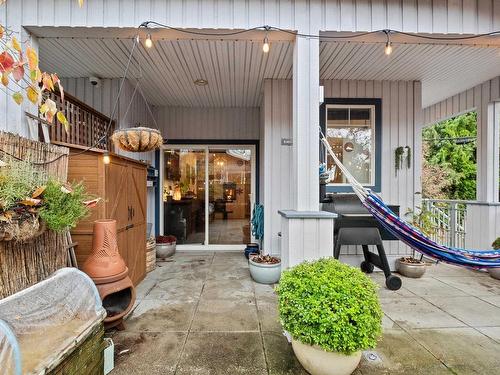 4 1940 Chesterfield Avenue, North Vancouver, BC 