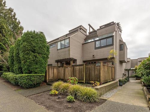 13 1434 Mahon Avenue, North Vancouver, BC 