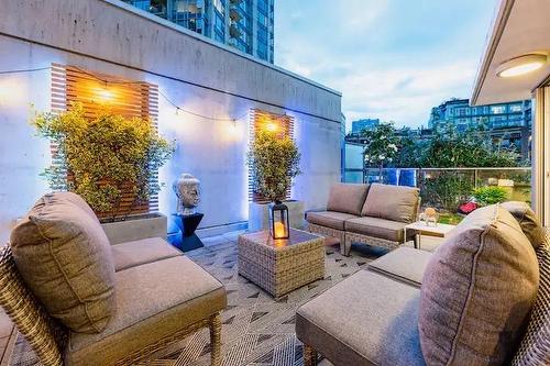 226 188 Keefer Place, Vancouver, BC 