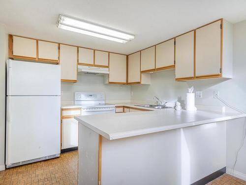 8539 Woodtrail Place, Burnaby, BC 