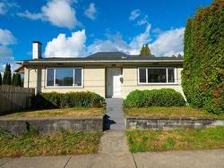 356 W 23RD STREET  North Vancouver, BC V7M 2B5