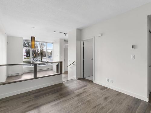 401 E 12Th Avenue, Vancouver, BC 