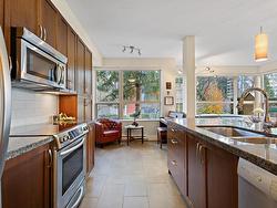 115 5788 BIRNEY AVENUE  Vancouver, BC V6S 0A2