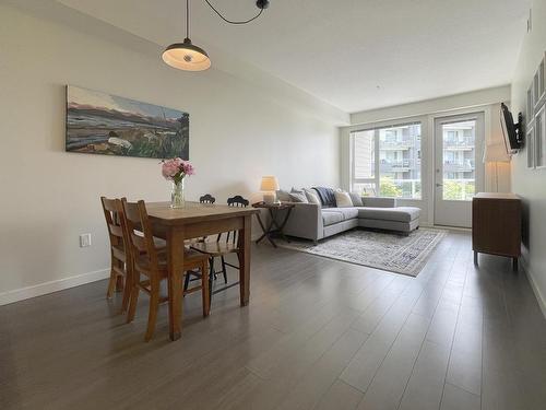 204 255 W 1St Street, North Vancouver, BC 