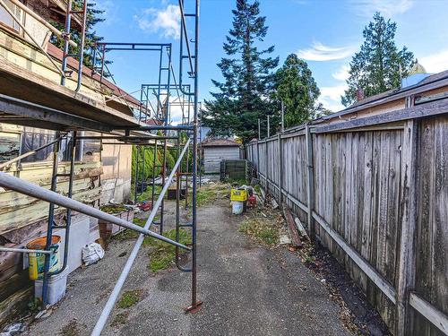 7474 Edmonds Street, Burnaby, BC 