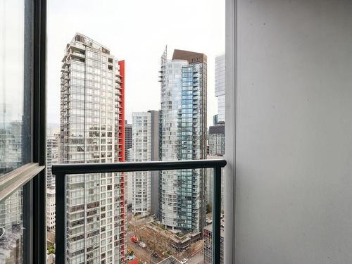 2408 1239 W Georgia Street, Vancouver, BC 