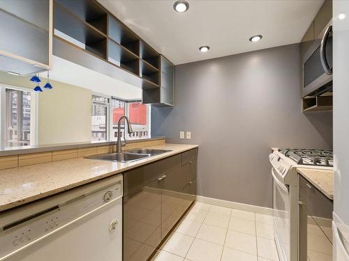 708 928 Beatty Street, Vancouver, BC 