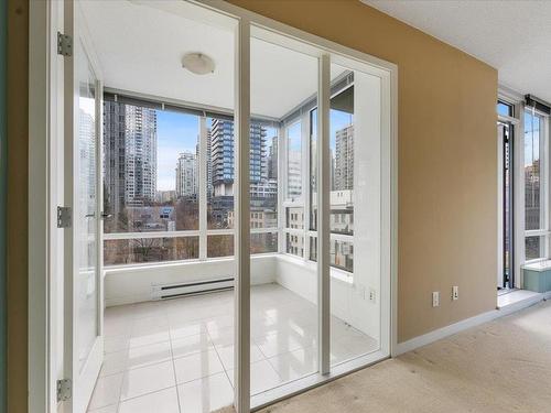 708 928 Beatty Street, Vancouver, BC 