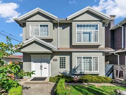 3015 E 23RD AVENUE  Vancouver, BC V5R 1B2