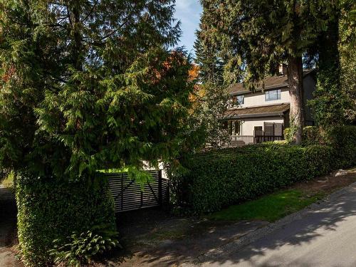 2708 Nelson Avenue, West Vancouver, BC 