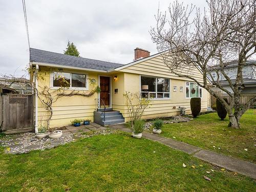 3831 Lamond Avenue, Richmond, BC 