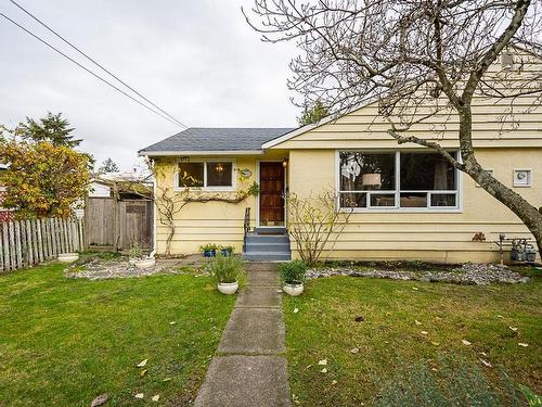 3831 Lamond Avenue, Richmond, BC 