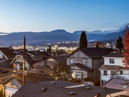 2 3565 Triumph Street, Vancouver, BC 